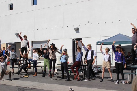 “Newsies” inspired flash mob dazzles students during lunch