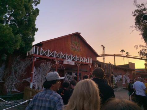Knott’s Scary Farm Mazes: Are they Tricks or Treats?